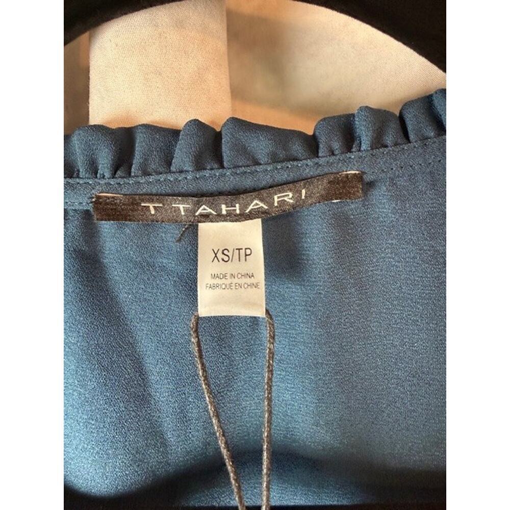 T Tahari Aegean Blue Blouse NWT Size X Small 3/4 shirred sleeve and shoulders - Picture 5 of 6